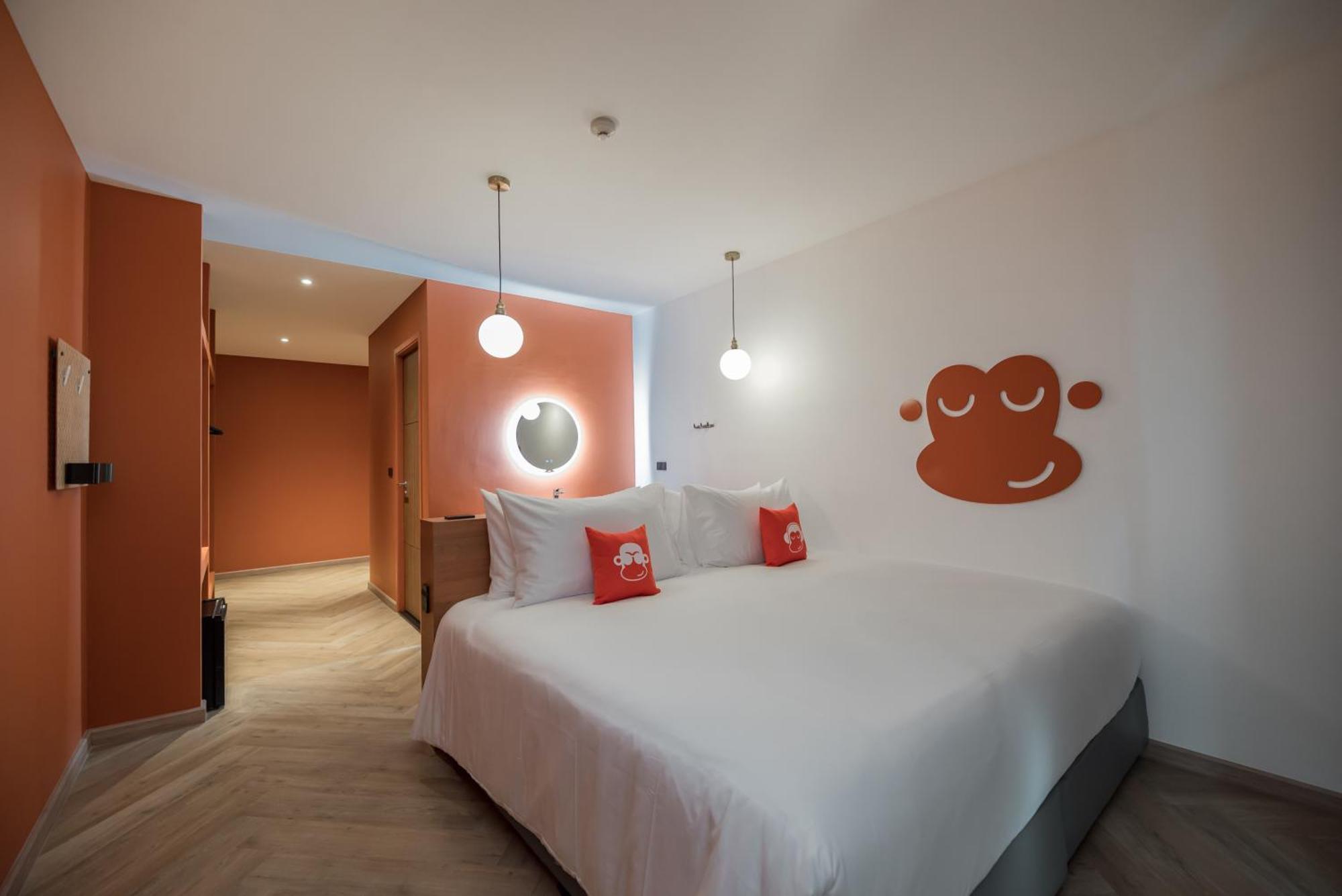 Blu Monkey Hub And Hotel Bangsaen Екстер'єр фото